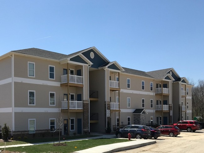 Community - Windhurst Park Apartments