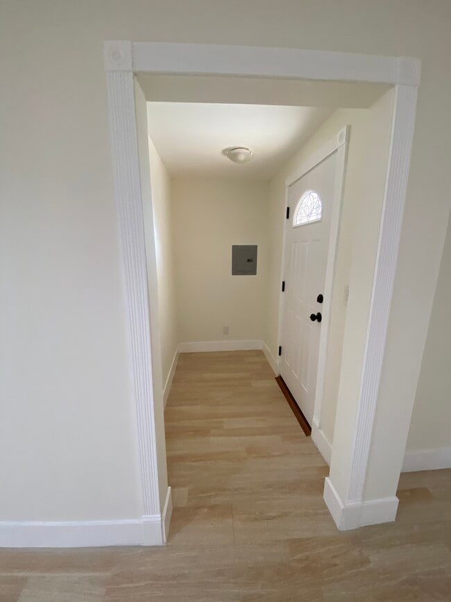 Photo - 410 N Glenwood Plz