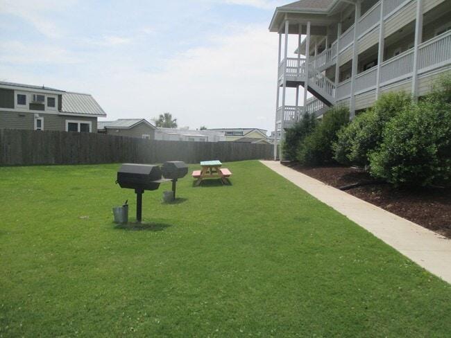 Photo - Cedar Point Villas, B32 Swansboro NC