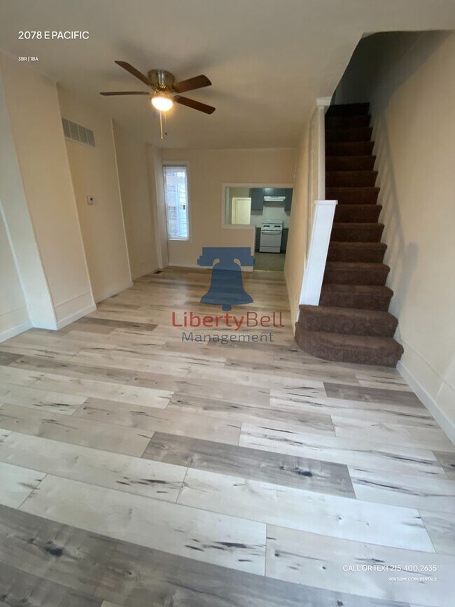 Photo - 2078 E Pacific St