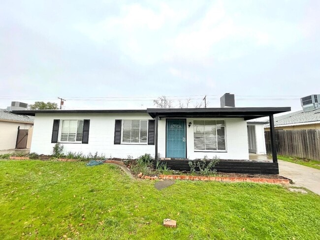 Photo - 5119 58th St