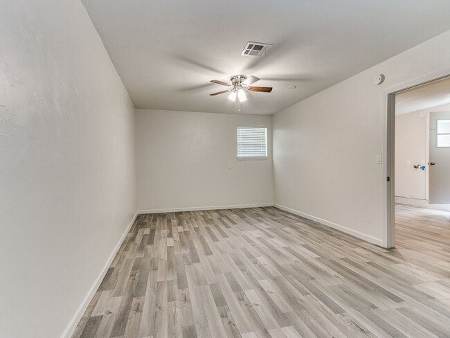 Photo - 4 Bedroom/2 Bath home with fenced yard.