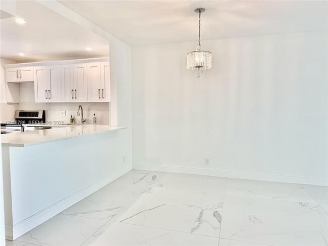 14790 Bonaire Blvd Unit 2020