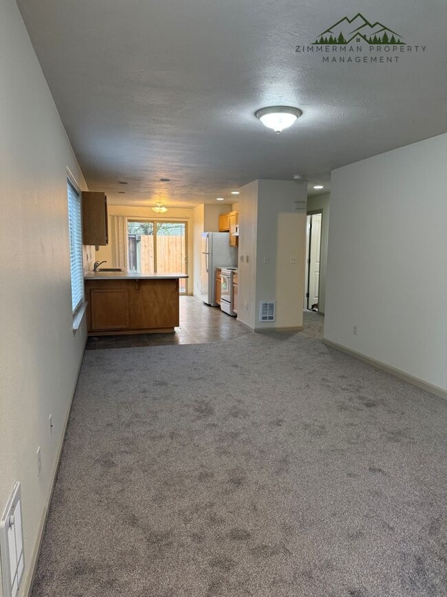 Photo - Updated 2 Bedroom, 2 bath Duplex in Springfield