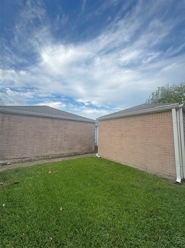 Photo - 4131 Bugle Rd