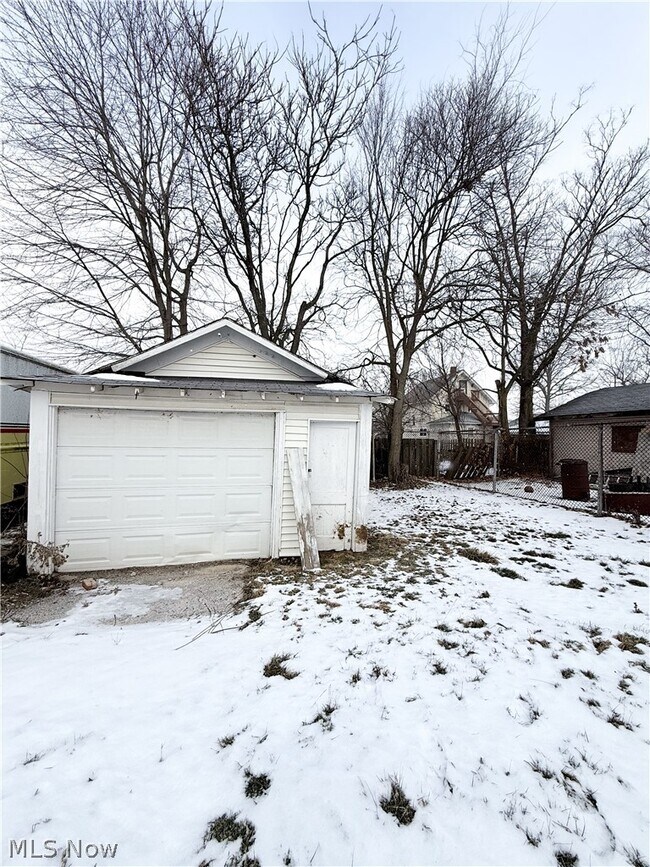 Photo - 1433 Kenmore Blvd Unit 1