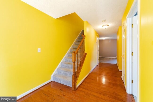 Photo - 104 Stingray Ct