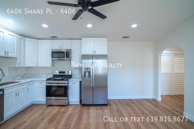 Building Photo - 6406 Shane Pl Unit 6406