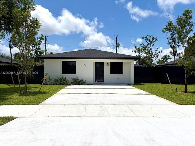 Photo - 2420 NW 154th St