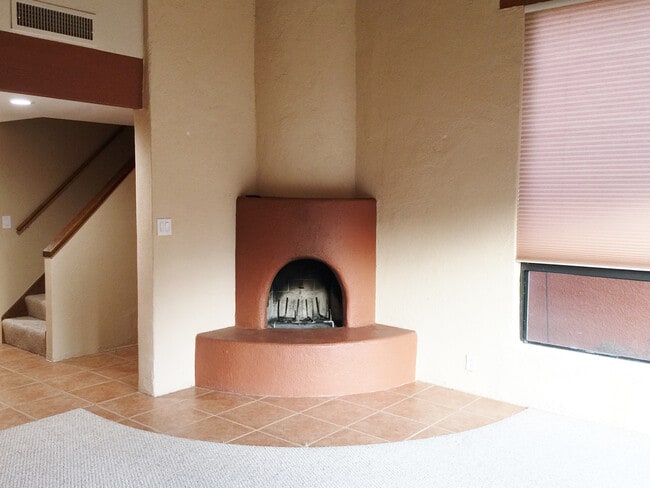 Photo - TOWNHOME -VILLAGE OF OAK CREEK -  NIZHONI