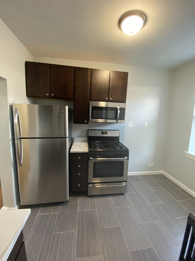 Photo - 1722 W Juneway Terrace Unit 3B