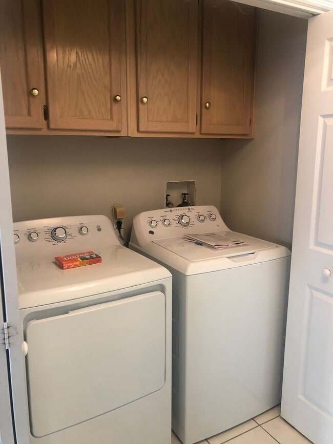 Photo - 121 Palm Dr Unit 1