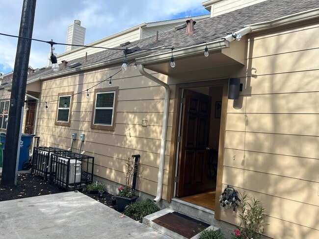 Photo - 11610 Main Ash Dr