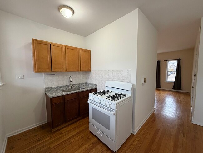 Photo - 2659 N Spaulding Ave Unit 124