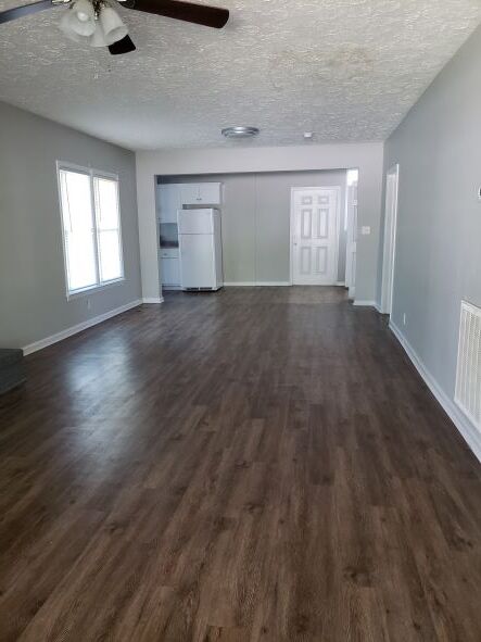 Photo - 2201 4th Ave