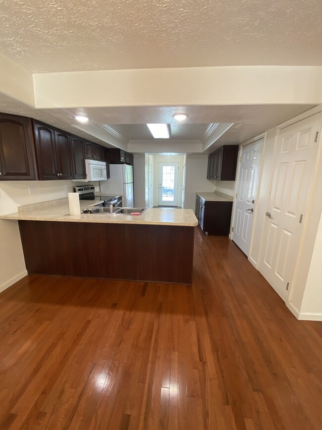 Photo - 28 Holler Rd
