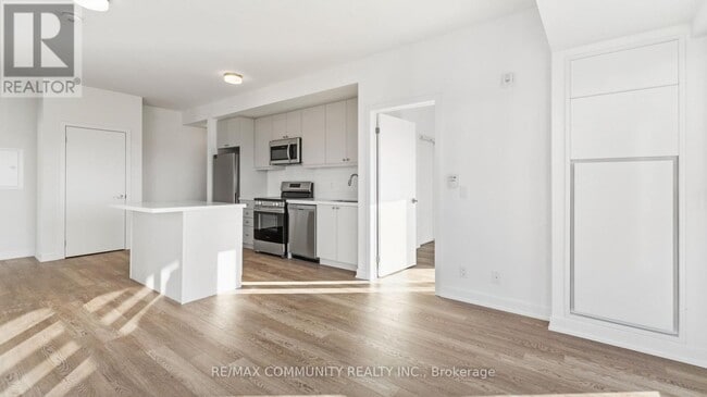 Photo - 51 Clarington Blvd Unit 807