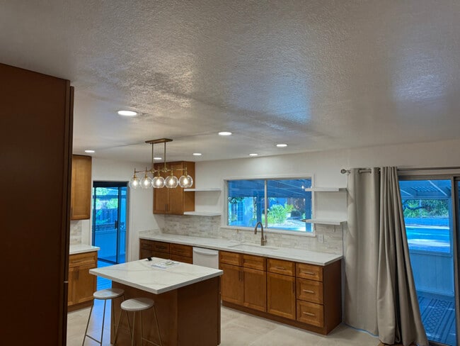Photo - 6545 Birch Dr House