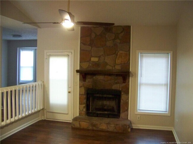 6793 Candlewood Dr