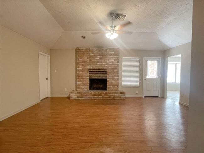 Photo - 1922 Havenhouse Dr