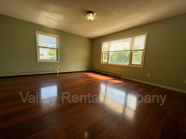 150 Old Amherst Rd