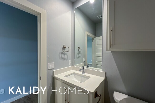 Photo - 12624 E Hefner Rd