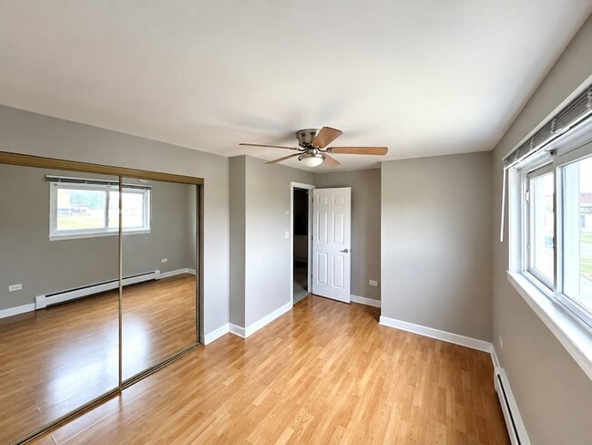 9307 W Irving Park Rd