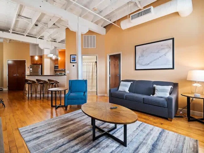 Photo - 1133 W 9th St Unit SI ID1593886P