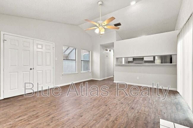 10324 Whitingham Dr