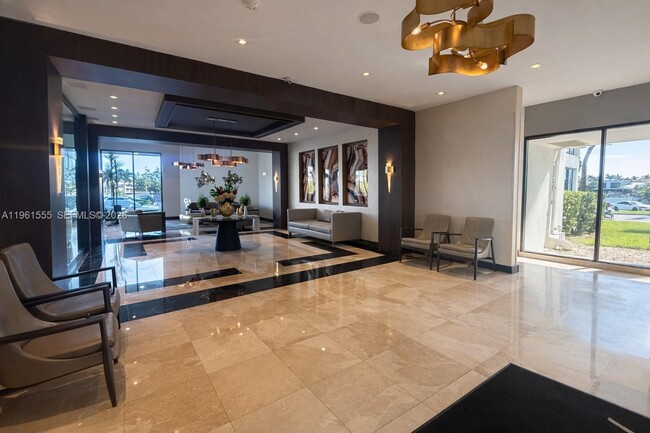 Photo - 20505 E Country Club Dr Unidad 1037