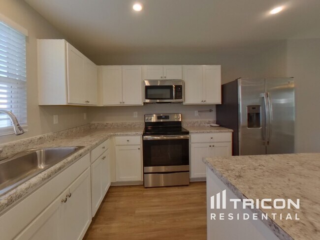 Photo - 7516 Irwin Rd