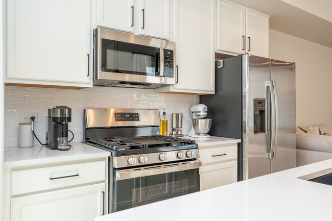 Photo - 6225 Wild Rye St