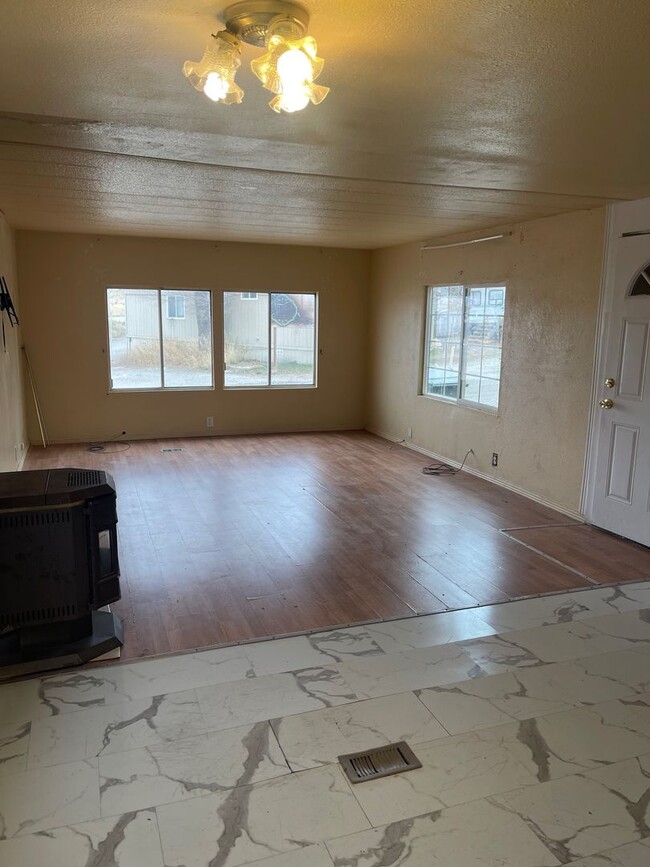 Photo - Singlewide trailer