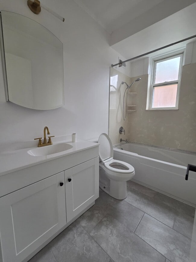Photo - 5207 Galitz St Unit 1