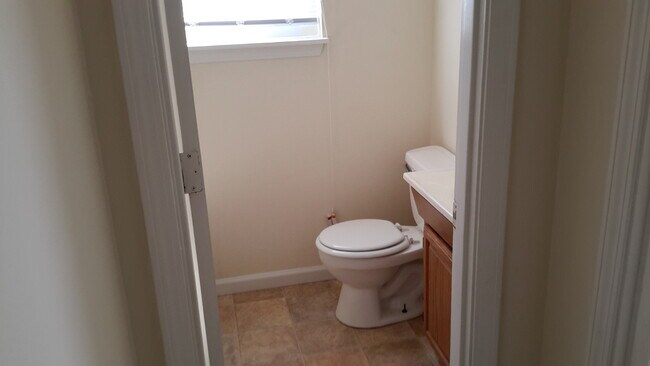 Photo - 746 Demaret Dr Unit 746 #2 - Demaret