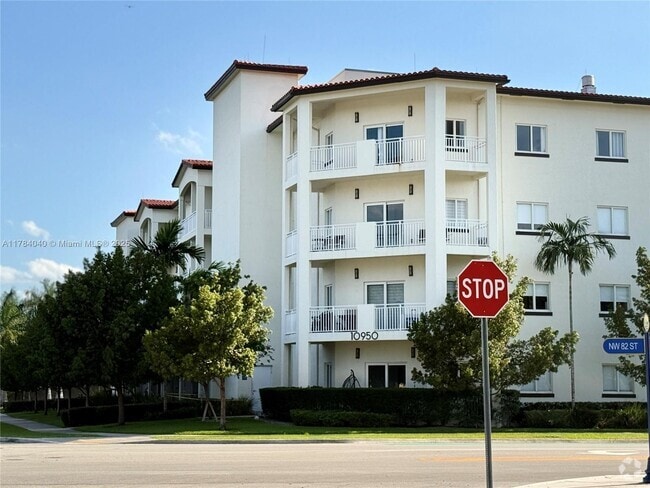 Building Photo - 10950 NW 82nd St Unit 312 Rental