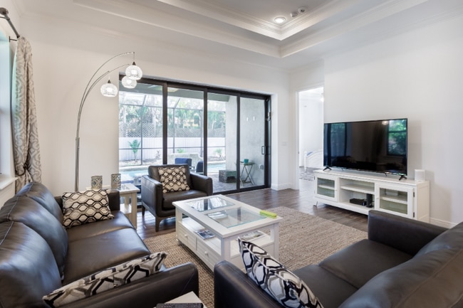 Photo - 833 109th Ave N