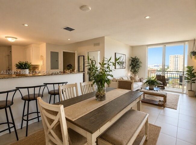 Photo - 215 SW 42nd Ave Unit 803