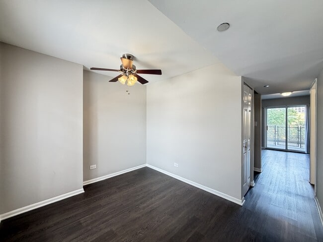 Photo - 4334 N Hazel St Unit 504
