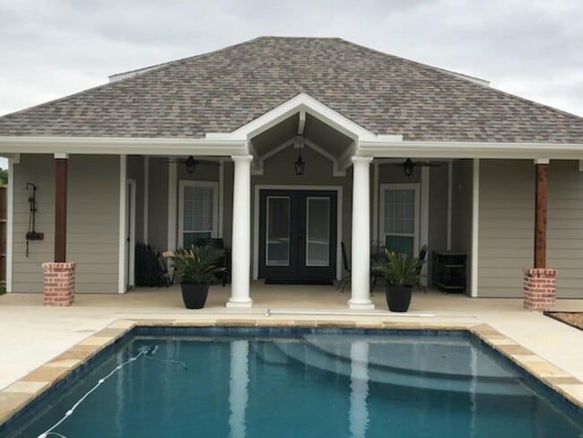 Overlooking pool - 4275 Old Thomas Rd Unit Pool House Apt