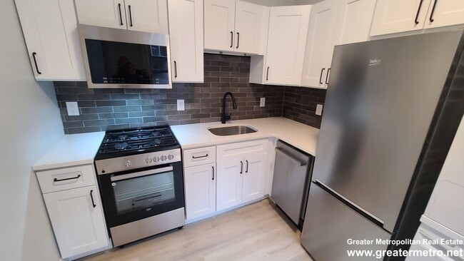 Photo - 9 Noyes Plz Unit 3