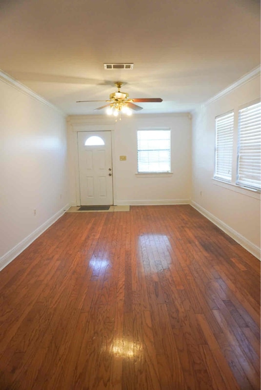 8539 Longwood View Ave