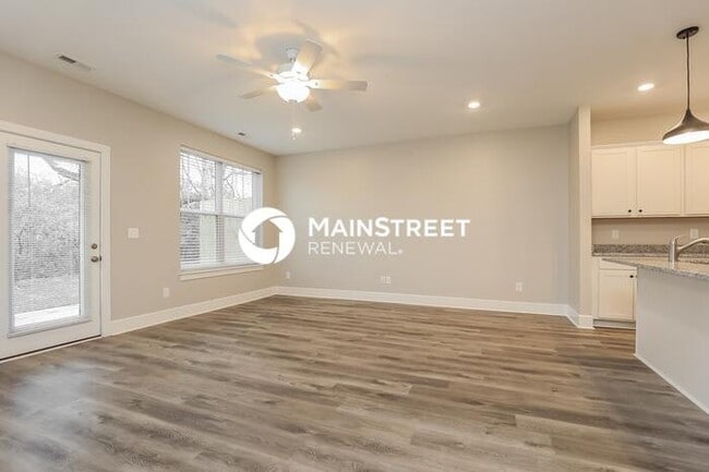 Photo - 3 Bedroom Pet-Friendly Home in Gallatin, T...
