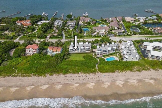 Photo - 2051 NE Ocean Blvd Unidad C13