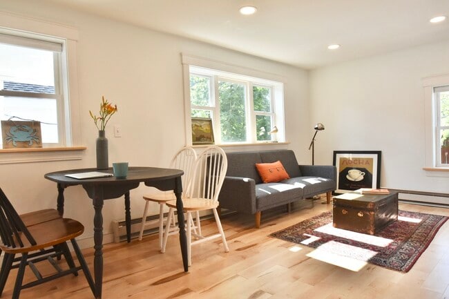 Photo - 15 Lincoln St Unit 3