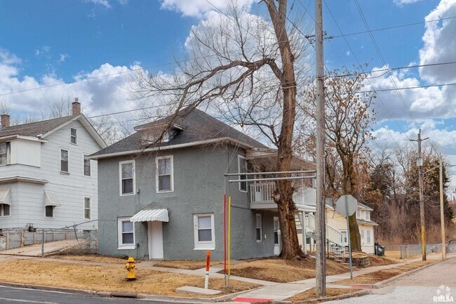 Building Photo - 1101 Gaines St Rental
