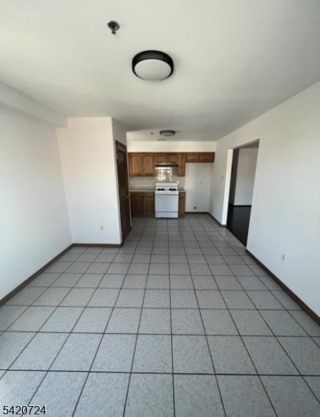 Building Photo - 28 New York Ave Unit 3