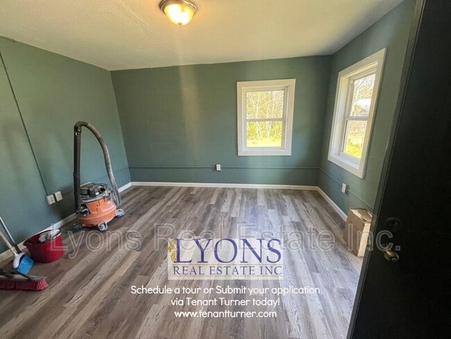 Photo - 917 Pineknot Rd Unit 2