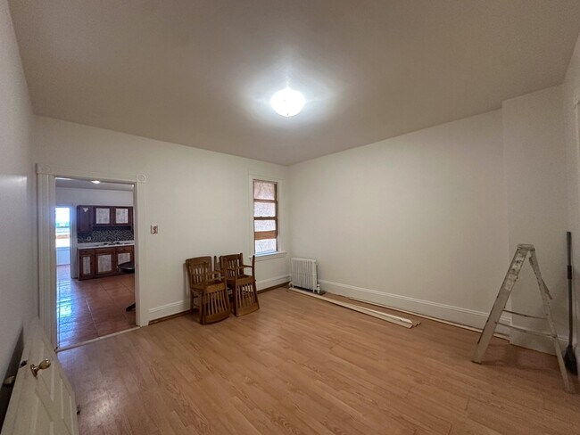 Photo - 19 Locust St