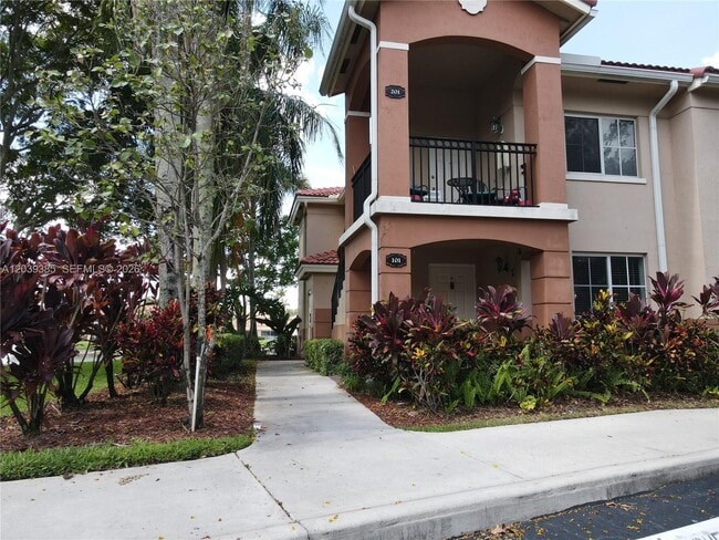 3486 Briar Bay Blvd Unidad 101